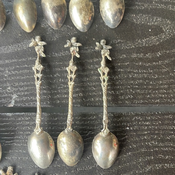 Vintage Italian Mini Spoons - Picture 11 of 14
